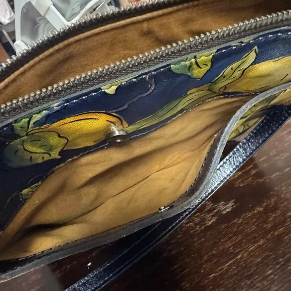 Patricia Nash Positano Limon Crossbody Bag - Picture 3 of 10